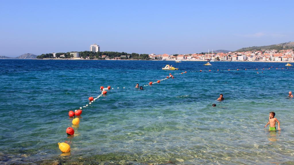 Apartment Ajdukovic Vodice Buitenkant foto
